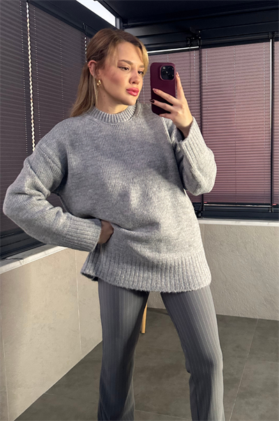 Gri Oversize Bisiklet Yaka Yumoş Uzun Kazak