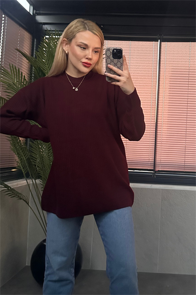 Koyu Bordo Yarı Boğazlı Fitilli Oversize Kazak