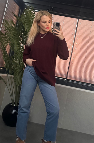 Koyu Bordo Yarı Boğazlı Fitilli Oversize Kazak