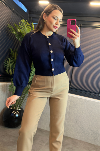 Lacivert Balon Kollu Çiçek Düğme Detaylı Kısa Hırka