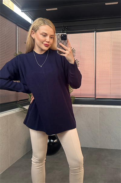 Lacivert Yarı Boğazlı Fitilli Oversize Kazak