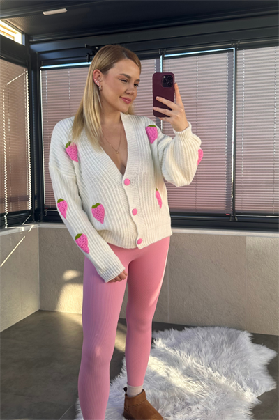 Pembe Çilek Desenli Hırka