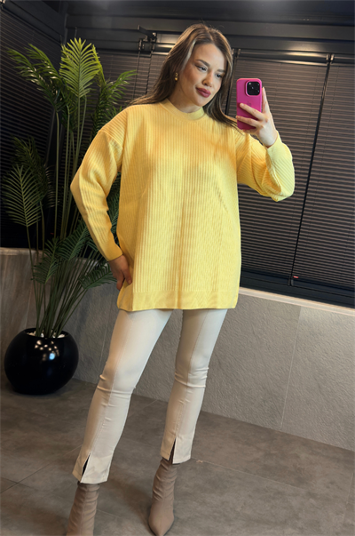 Sarı Yarı Boğazlı Fitilli Oversize Kazak 