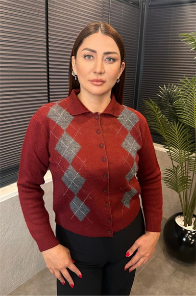 Yaka Detaylı Baklava Desenli Bordo Hırka