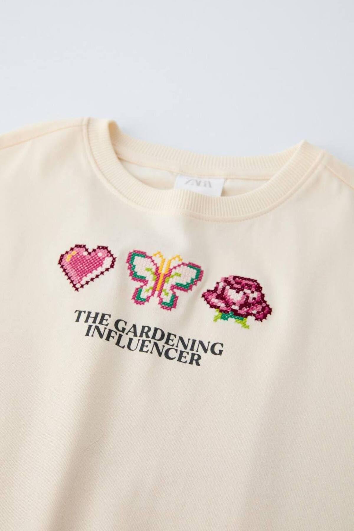 Kız Çocuk İşleme Detaylı T-Shirt Krem