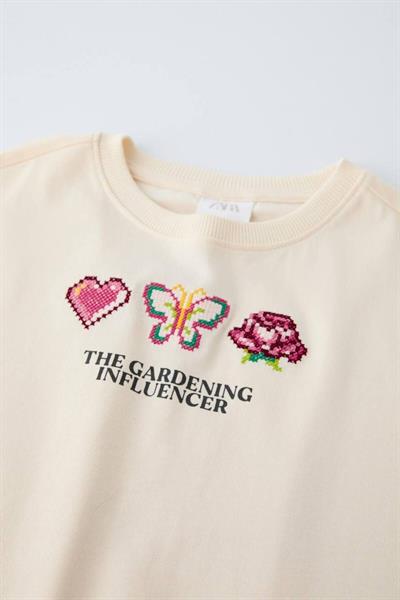 Kız Çocuk İşleme Detaylı T-Shirt Krem