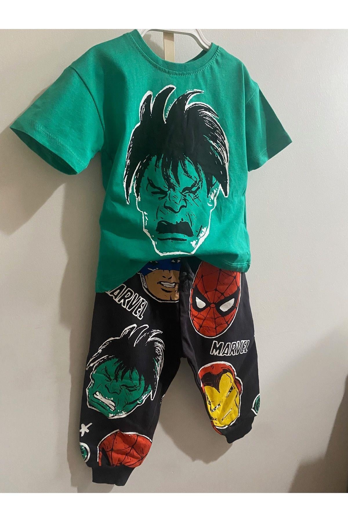 erkek-cocuk-marvel-alt-ust-takim-yesil-204d2-.jpg