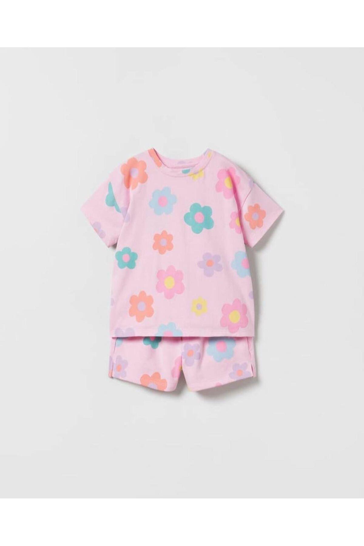 pembe-cicekli-tshirt-sort-takim-pembe-fd1900.jpg