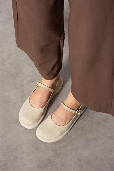 BETY Bej Süet Kadın Loafer
