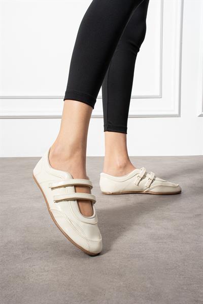 ELVİS Bej Suni Deri Kadın Babet