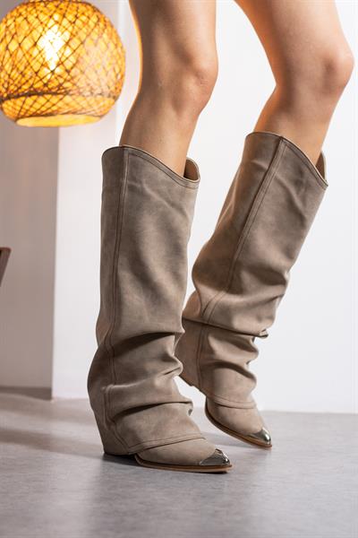 EMİLY Bej Suni Deri Kadın Çizme