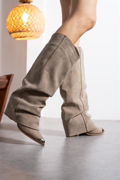 EMİLY Bej Suni Deri Kadın Çizme