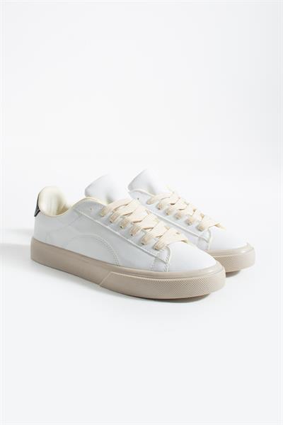 LENA Beyaz-Siyah Suni Deri Kadın Sneakers