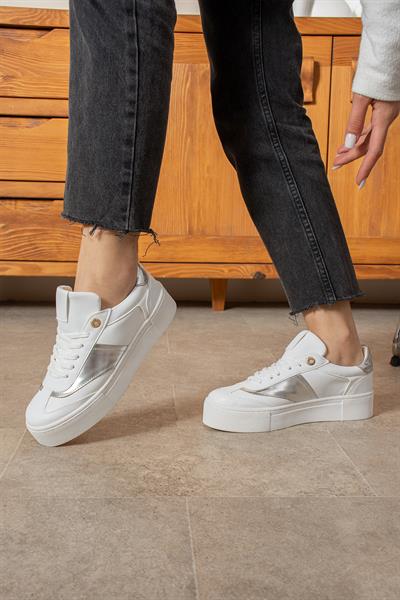 LİKA Beyaz-Gümüş Suni Deri Kadın Sneakers