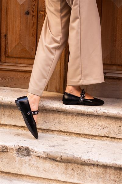 LİLE Siyah Suni Deri Kadın Babet