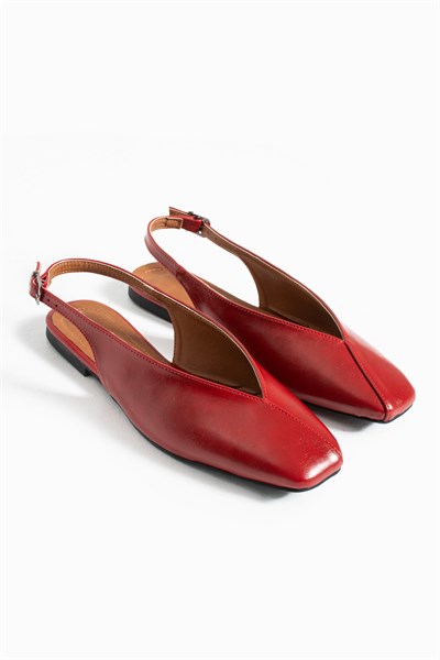 Mia Kırmızı Suni Deri Kadın Babet