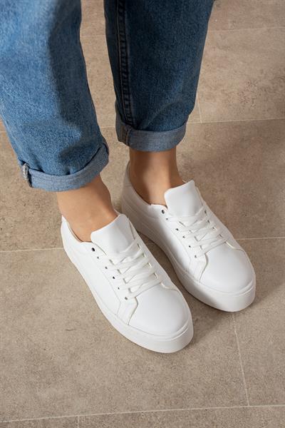 PAKA Beyaz Suni Deri Kadın Sneakers
