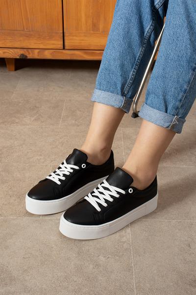 PAKA Siyah Suni Deri Kadın Sneakers