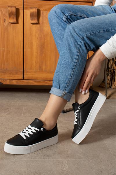 PAKA Siyah Suni Deri Kadın Sneakers