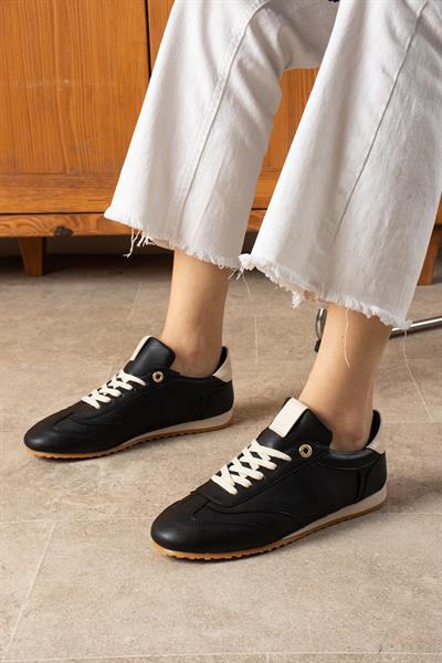 ROSE Siyah-Bej Suni Deri Kadın Sneakers