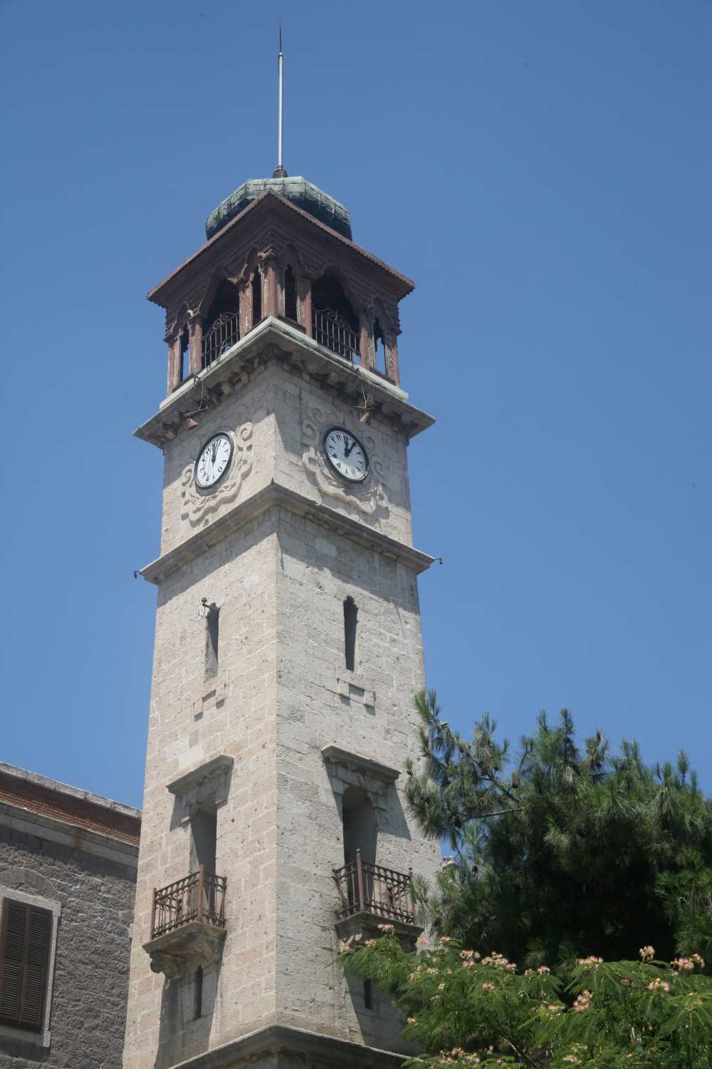 Balıkesir Saat Kulesi