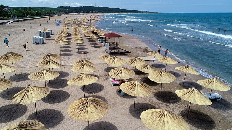 Cebeci Plajı ve Sahili