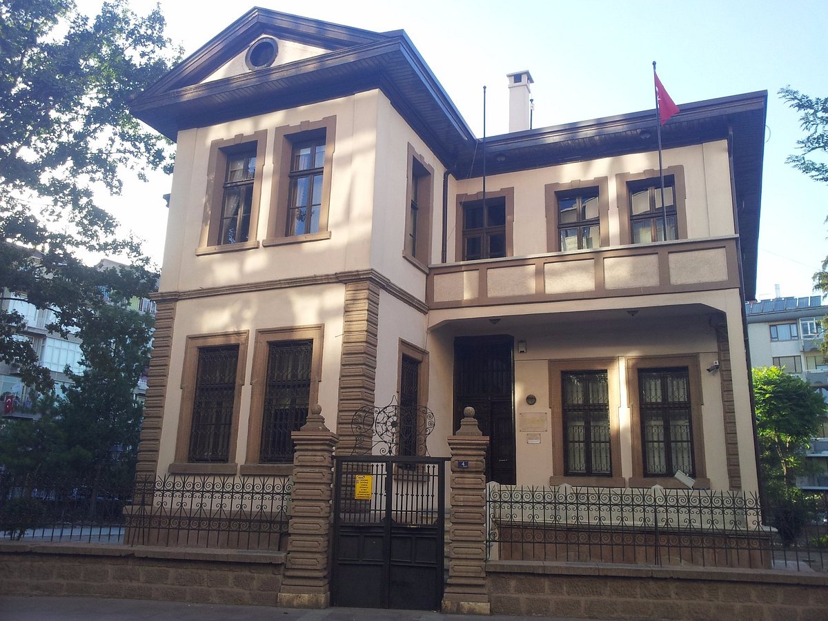 Atatürk Evi Müzesi