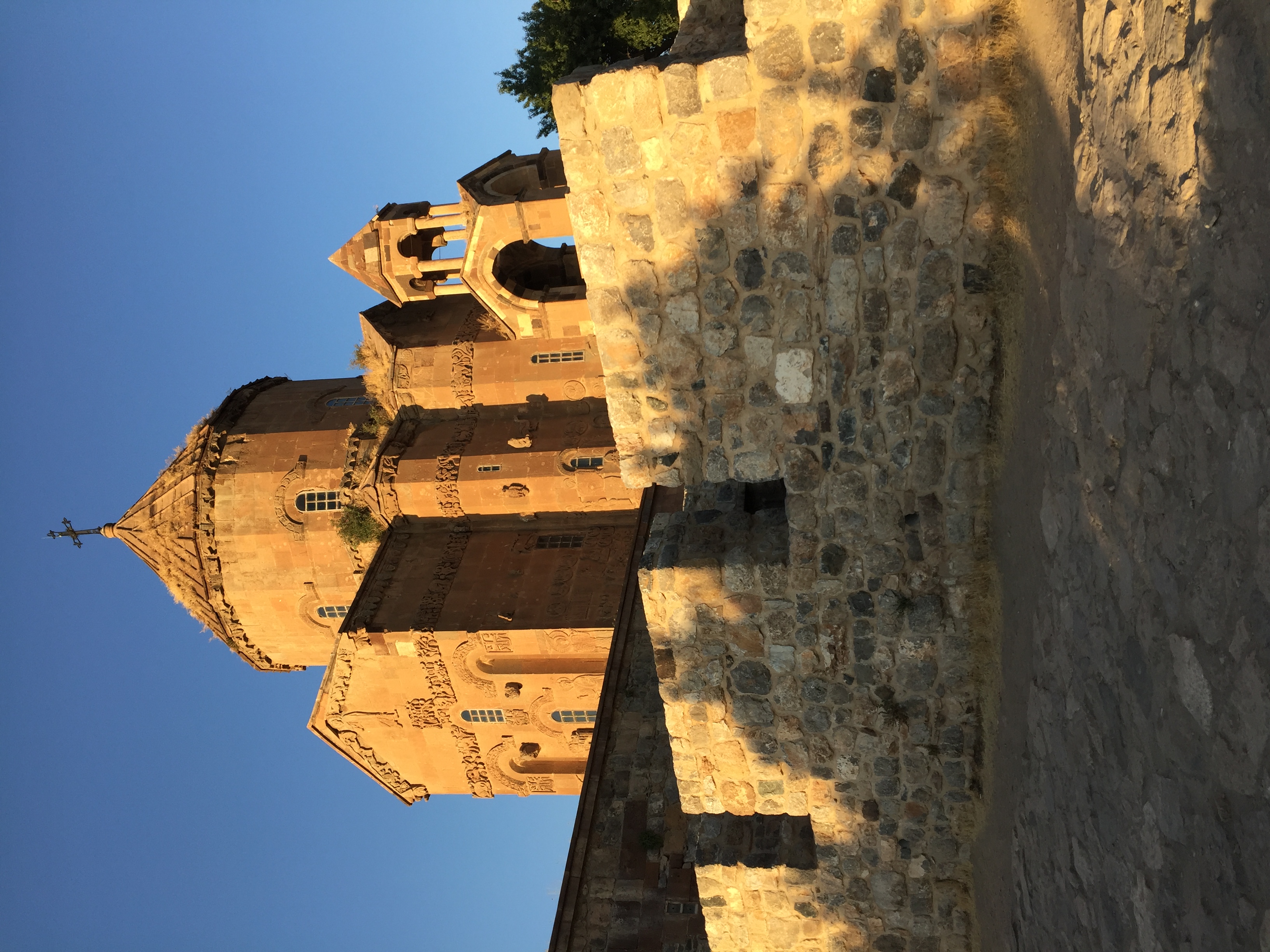 Akdamar Adası ve Kilisesi