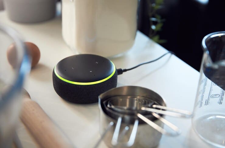 Yapay Zeka ve Sesli Asistanlar: Siri, Alexa, Google Asistan