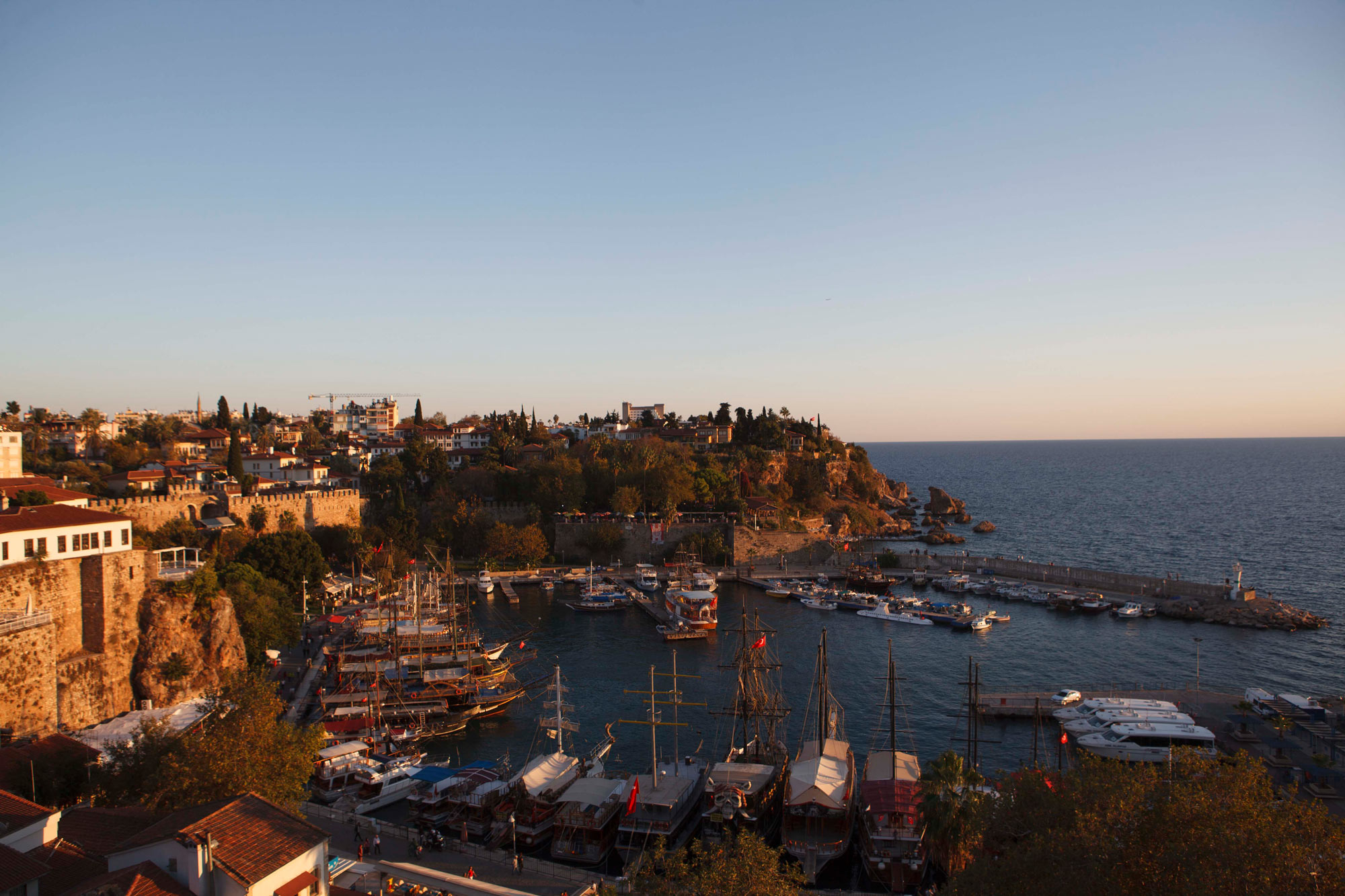 Antalya: Akdeniz’in İncisi