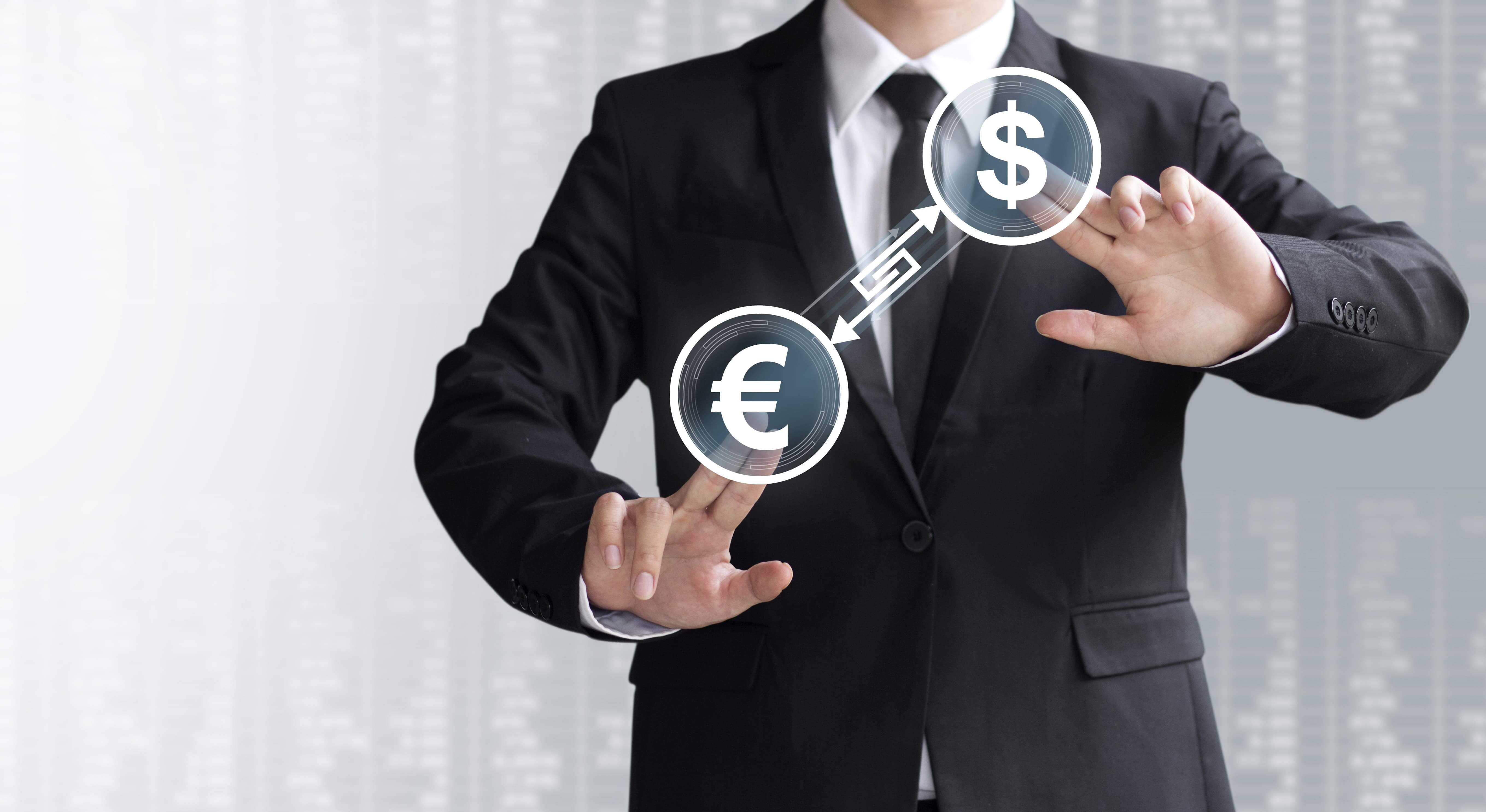 Döviz İşlemleri: Dolar mı, Euro mu Daha Karlı?