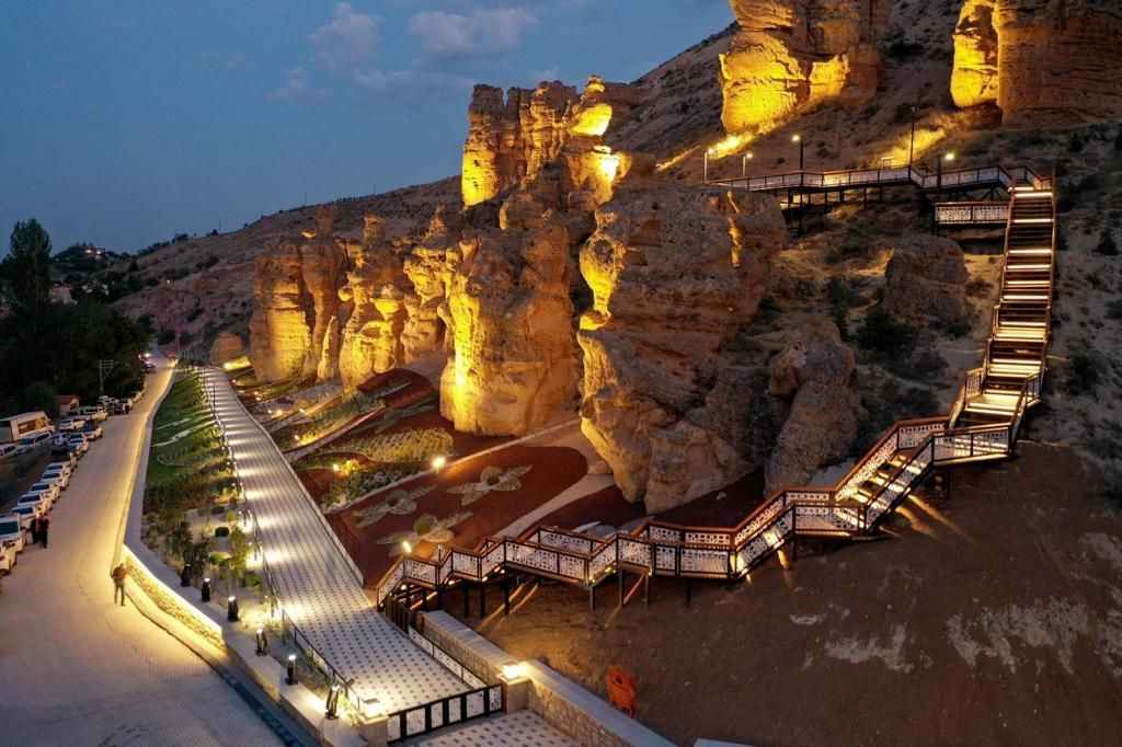 Karaman: Tarih ve Doğanın Buluştuğu Şehir