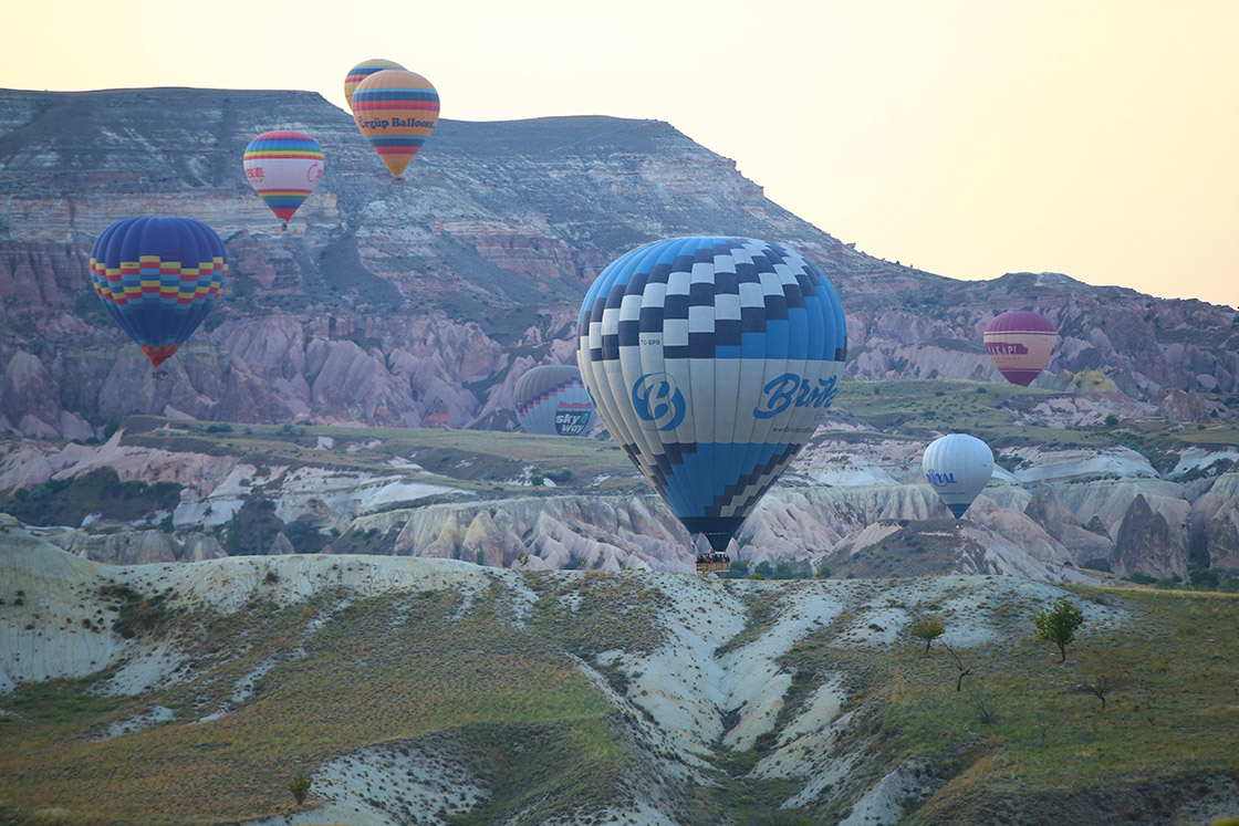 Nevşehir: Peri Bacalarının Efsanevi Şehri
