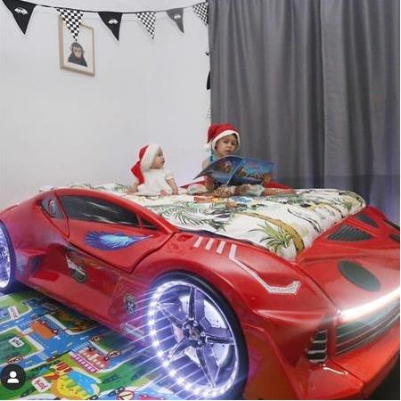 KIRMIZI ARABALI YATAK