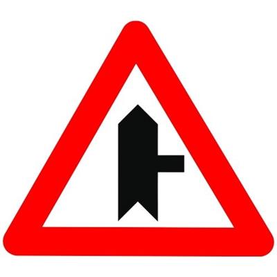 Anayol Tali Yol Kavşağı Sağ Giriş Levhası T-22B