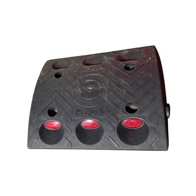 Kedi Gözlü Plastik Hız Kesici Kasis Gövdesi – Siyah