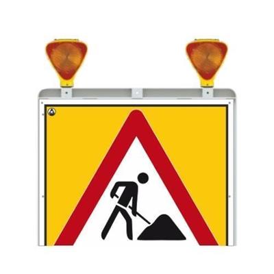 İki Yönlü Trafik Katlanır Uyarı Levhalı Bariyer