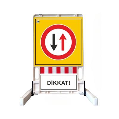Karşıdan Gelene Yol Ver Katlanır Uyarı Levhalı Bariyer