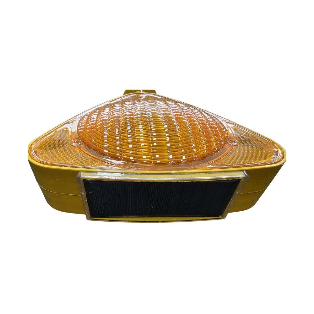 Üçgen Sarı Solar Flaşörlü 100 cm Delinatör Seti2101-9500Üçgen Sarı Solar Flaşörlü 100 cm Delinatör Seti