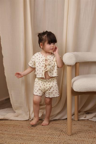 Bağcıklı Fiyonk Desenli Kız Şort Takım