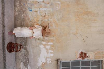 Bej Düşük Omuz Bluzlu Etek Takım