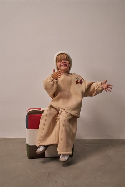 Bej Omuz Nakışlı Asimetrik Detaylı Alt Üst Takım