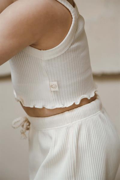 Deniz Kabuğu Askılı Crop ve Şortlu Takım