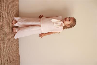 Fularlı Pembe Çizgili Çapraz Şerit Detaylı Müslin Takım