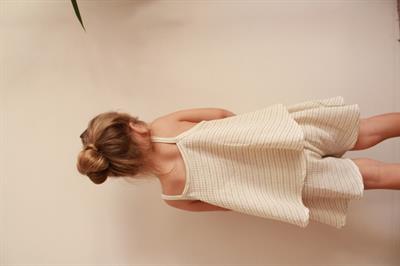 Haki Çizgili Volanlı Kız Askılı ve Şort Takım