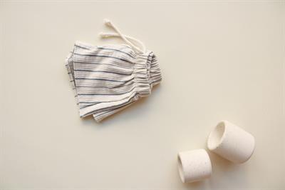 Jakarlı İndigo Çizgili Şort