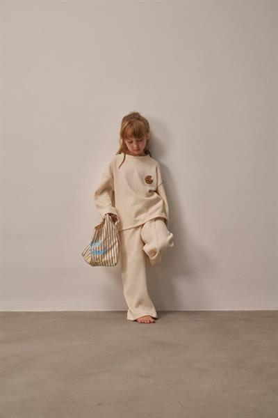 Krem Cookie Nakışlı Dökümlü Alt Üst Takım