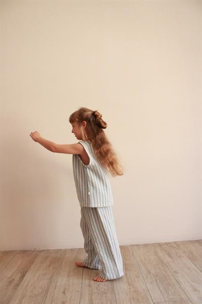 Mavi Çizgili Asimetrik Cepli Müslin Takım