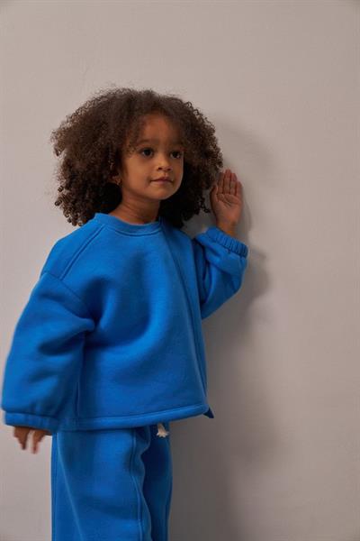 Mavi Omuz Nakışlı Asimetrik Detaylı Alt Üst Takım