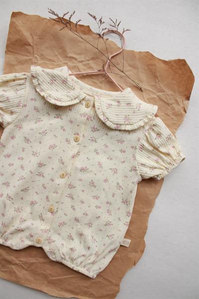 Pembe Çiçek Düğmeli Tulum